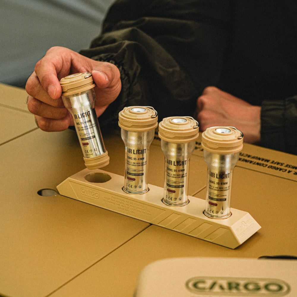 CARGO AIR LIGHT LED燈充電座
